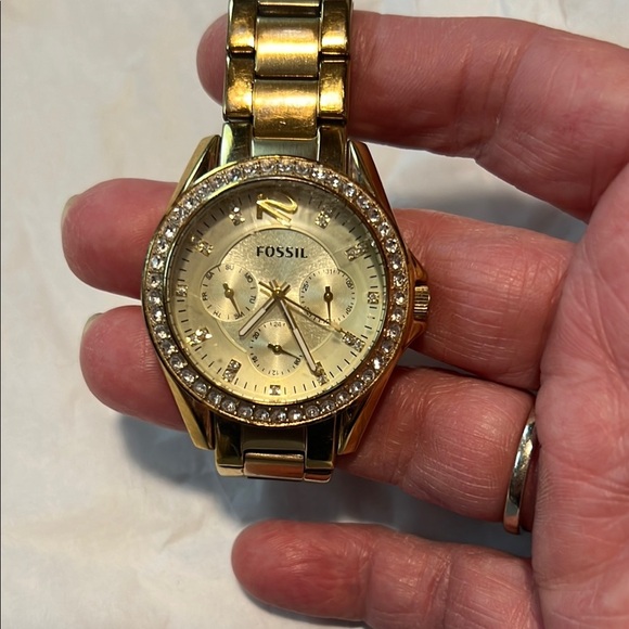 Fossil Gold Women's Watch - Picture 2 of 3